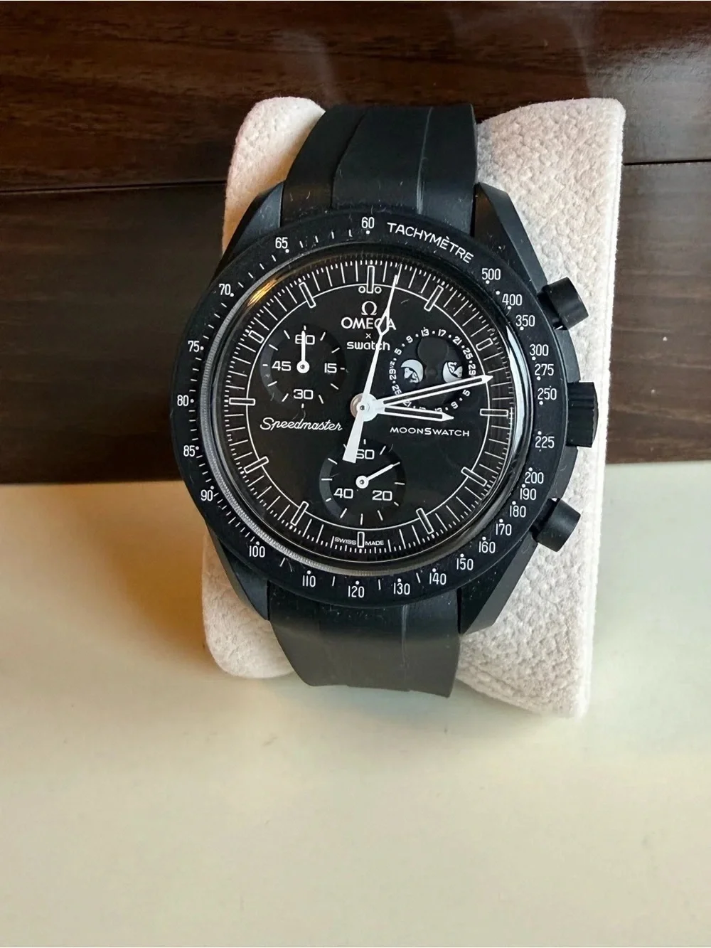 OMEGA x Swatch MISSION TO THE MOONPHASE NEW MOON – Black Bioceramic Snoopy Watch